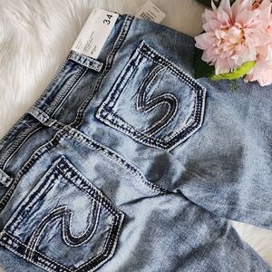 NWT Silver Jeans Co. Suki Babyboot Mid-rise Curvy